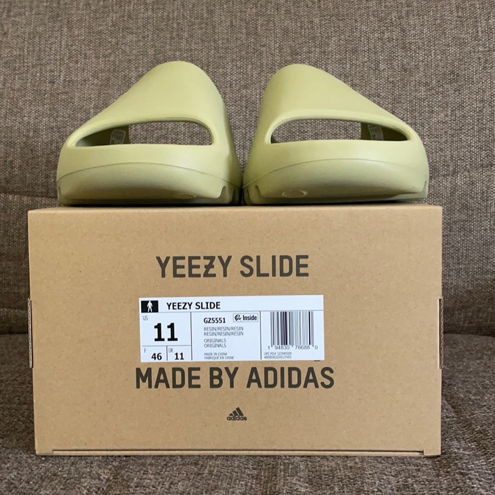 Yeezy Slide